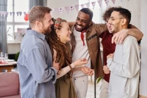 Socializing Bundle
